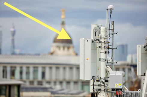 沙田钣金加工厂生产的通信机柜2 沙田钣金加工厂生产的通信机柜2