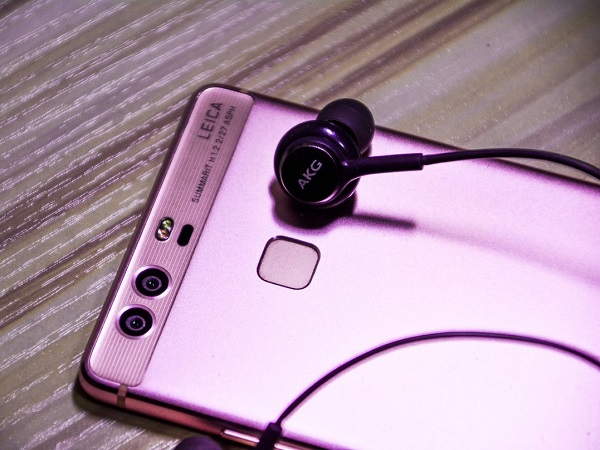 手机五金冲压加工件 手机五金冲压加工件