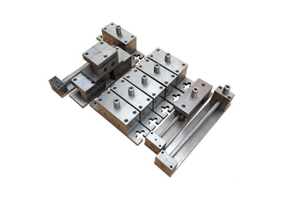 五金冲压模具图片 五金冲压模具图片