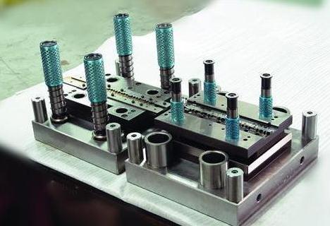 五金冲压模具展示图 五金冲压模具展示图