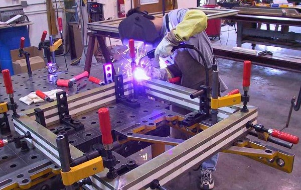 谢岗钣金加工厂 谢岗钣金加工厂