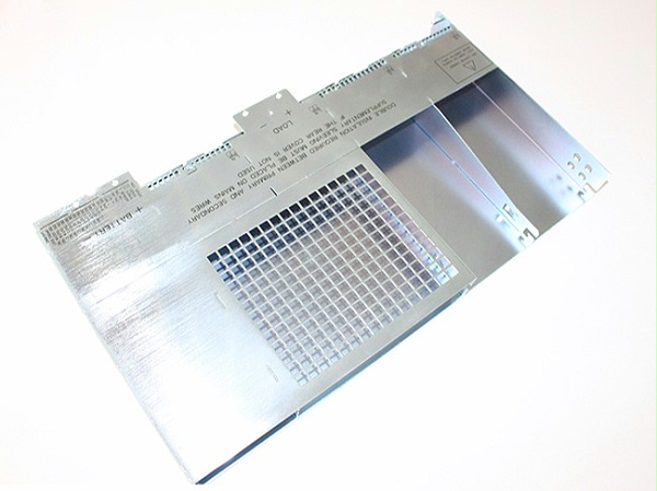 精密钣金加工件5812-811M-1S80A1