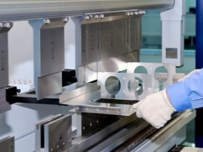 钣金加工的不锈钢薄板化学成份及加工性能 钣金加工的不锈钢薄板化学成份及加工性能