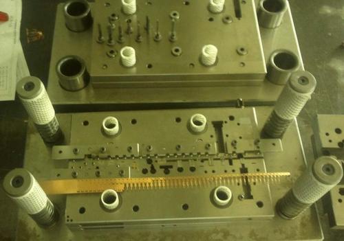 深圳五金冲压模具加工如何报价 深圳五金冲压模具加工如何报价